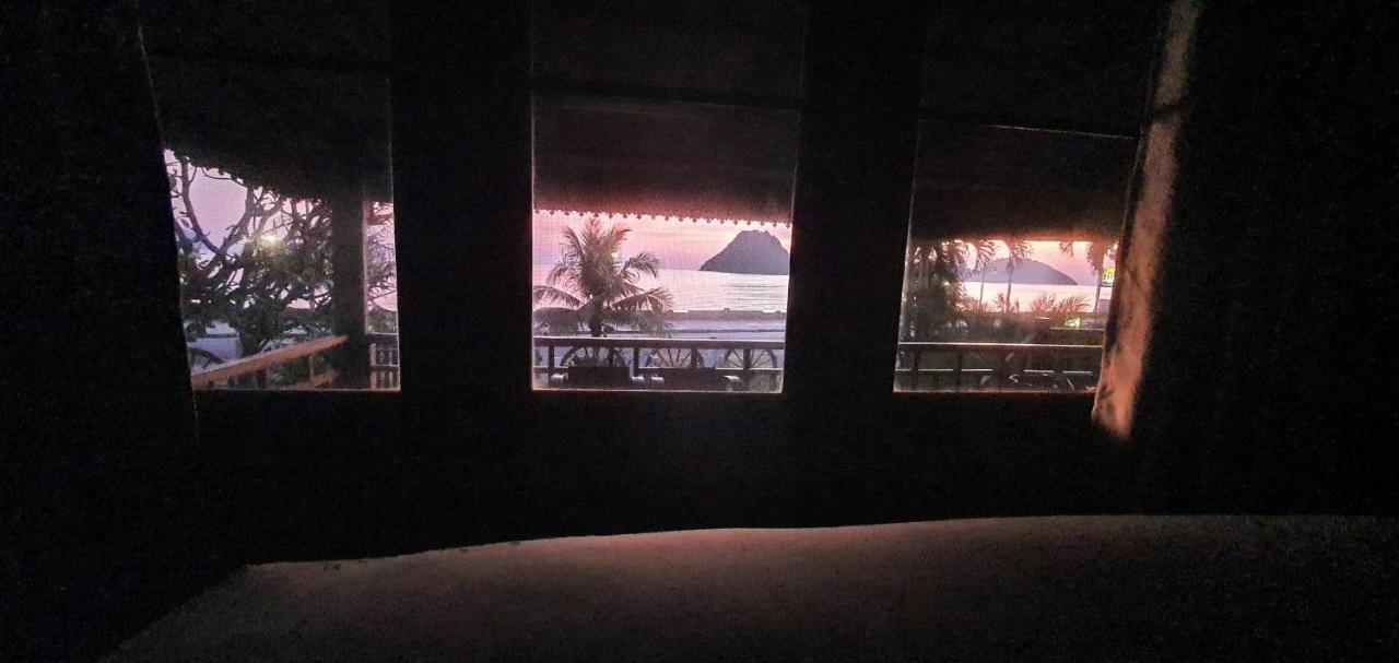 Seesea Thai Wooden House On Beachfront Prachuap Khiri Khan Buitenkant foto
